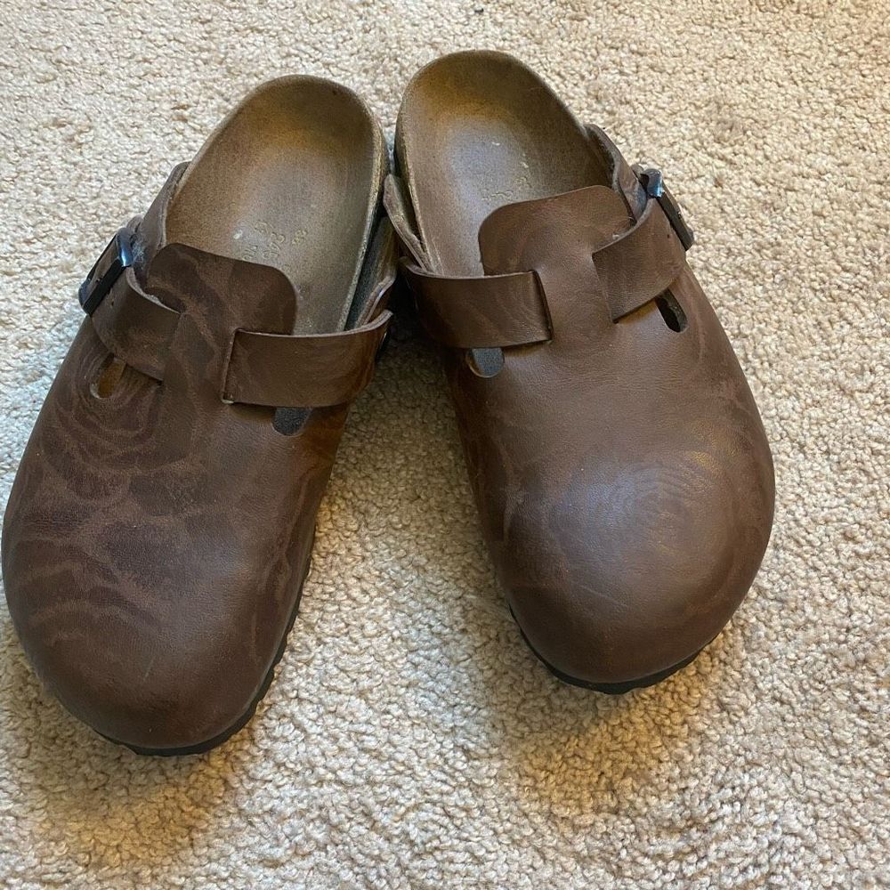 Papillio by Birkenstock womens brown leather embossed floral mules size 38.5(8)